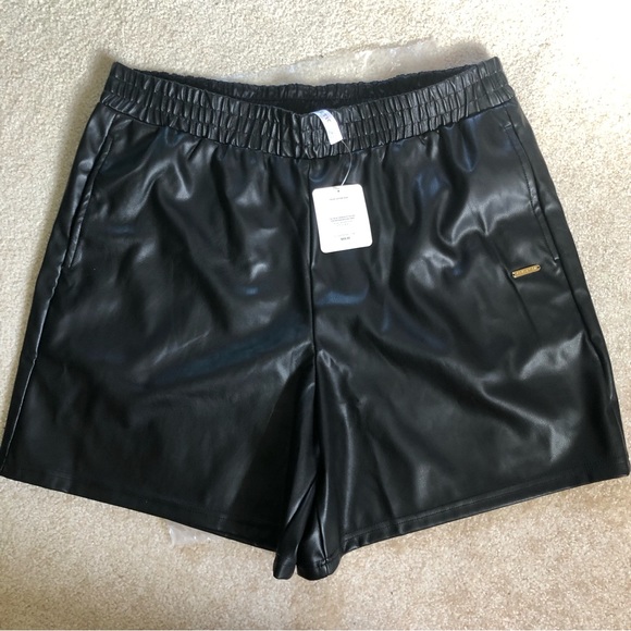 Fabletics Vegan Leather Shorts - Picture 3 of 6